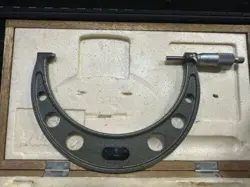 MITUTOYO SCREW THREAD MICROMETER 6-7
