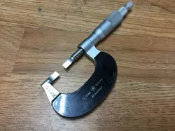 MITUTOYO 0 - 25MM X .01 BLADE MICROMETER