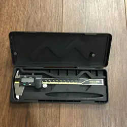 MITUTOYO 500-196-30 AOS ABSOLUTE METAL SCALE DIGITAL CALIPER CD-6