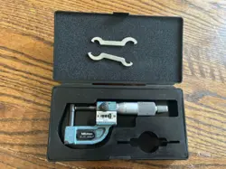 MITUTOYO 295-314 TUBE MICROMETER, MECHANICAL COUNTER MODEL 0-1