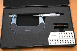 MITUTOYO 126 139 2-3” .001 INTERCHANGEABLE ANVIL OUTSIDE THREADS MICROMETER
