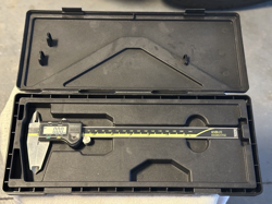 MITUTOYO DIGITAL CALIPER #500-197-20, 0-8