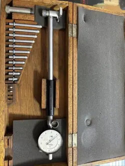 MITUTOYO  BORE GAGE W/MITUTOYO NO.2923-10 INDICATOR