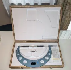 MITUTOYO MICROMETER 225-250 JAPAN