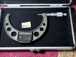 MITUTOYO MICROMETER 4-5