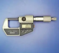 DIGIMATIC STANDARD OUTER DIAMETER MICROMETER WITH OUTPUT MITUTOYO 0-25MM 205