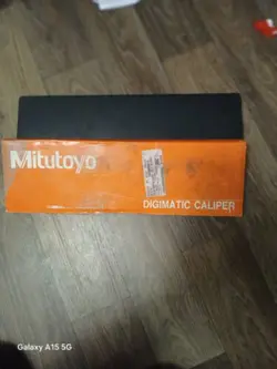 MITUTOYO 12