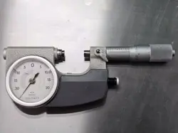 MITUTOYO 510-131 INDICATING MICROMETER, 0-1
