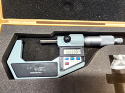 MITUTOYO 395-742 DIGITAL SPHERICAL FACE MICROMETER 1