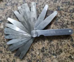 MITUTOYO FEELER GAUGE SET NO.184-102