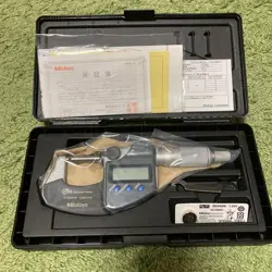MITUTOYO DIGITAL COOLANT PROOF MICROMETER 0-25MM 0.001MM NO. 293-230-30 MDC-25MX