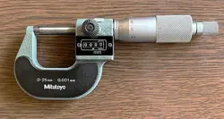 MITUTOYO MITUTOYO MITUTOYO COUNT OUTSIDE MICROMETER 0-25MM JAPANESE