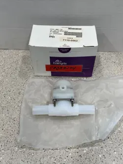 *NEW* ENTEGRIS 202-37 VALVE PLT 1/2NC 2WY 1/2PB SS SGR4.4