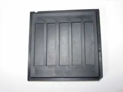 100