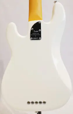FENDER AMERICAN PROFESSIONAL II PRECISION BASS V (OLYMPIC WHITE   ROSEWOOD)