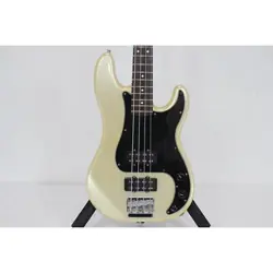 FENDER BLACKTOP PRECISION BASS  PRE OWNED