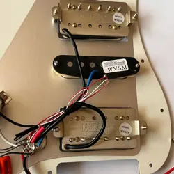 HSH PREWIRED LOADED PICKGUARD WITH ALNICO V PICKUPS FOR FENDER STRAT GUITAR