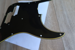 72 79 FENDER PRECISION 3 PLY PICKGUARD BASS BLACK GUARD 73 78 USA VINTAGE RI