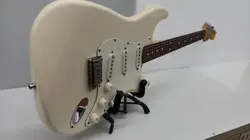 FENDER AM STD STRATOCASTER E GUITAR ELECTRIC GUITAR EXCELLENT CONDITION