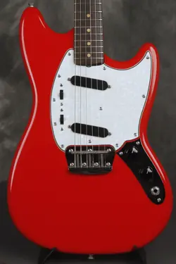1964 FENDER DUO-SONIC II REFINISHED RED