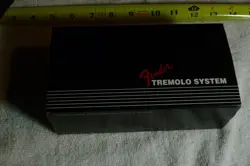 1 FENDER ORIGINAL TREMOLO BRIDGE VINTAGE STRATOCASTER – 099-2049-000 - ITEM LY