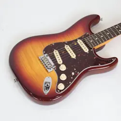 Fender 70Th Anniversary American Professional Ii Stratocaster Com Electric Guita