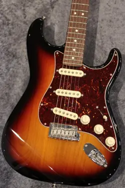 FENDER AMERICAN PROFESSIONAL II STRATOCASTER 3-COLOR SUNBURST 3.69KG GUITAR