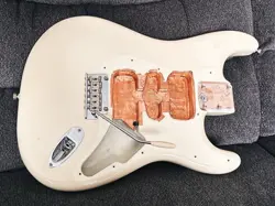 FENDER AMERICAN PROFESSIONAL II STRATOCASTER BODY/HARDWARE OLYMPIC WHITE