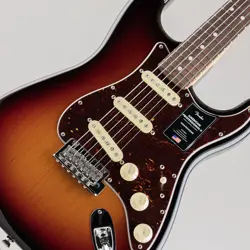 FENDER AMERICAN PROFESSIONAL II STRATOCASTER 3-COLOR SUNBURST R S N:US240001442