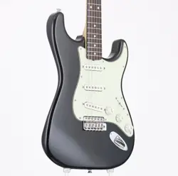 Fender MADE IN JAPAN Traditional 260s Stratocaster RW BLK electric guitar