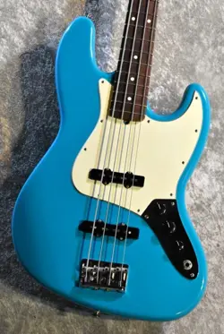 FENDER AMERICAN PROFESSIONAL II JAZZ BASS USED ALDER BODY MIAMI BLUE W/HARD CASE