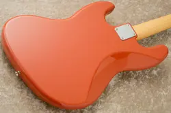 Fender Made in Japan Traditional 260s Jazz Bass -Fiesta Red-