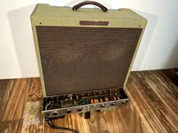1958 FENDER BASSMAN 5F6-A AMPLIFIER AMP VINTAGE TWEED AND SUPER CLEAN