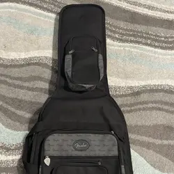 Fender "Deluxe Gig Bag" Padded Carrying Case for Electric Guitar (Medium) Fender