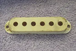 1962 FENDER STRATOCASTER PICKUP COVER