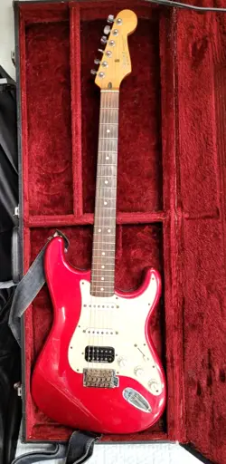 08/2001 FENDER 