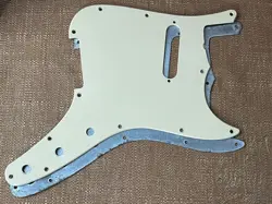 1960 FENDER MUSICMASTER GUITAR PICKGUARD TAN VINTAGE W/SHIELD