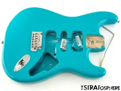 FENDER AMERICAN PROFESSIONAL II STRAT BODY   HARDWARE ALDER, MIAMI BLUE