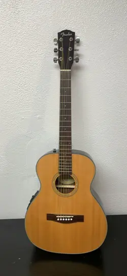 FENDER CT140