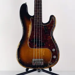 1959-1960 FENDER PRECISION BASS ORIGINAL SUNBURST RELIC WITH HARDSHELL CASE