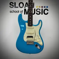FENDER AMERICAN PROFESSIONAL II STRAT HSS - MIAMI BLUE, ROSEWOOD