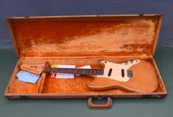 1959/1960 FENDER DUO-SONIC NATURAL REFINISH FROM DESERT SAND