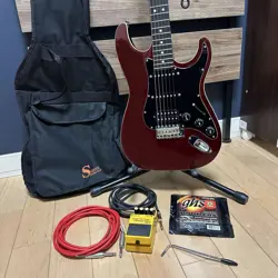 FENDER AERODYNE STRATOCASTER RED ELECTRIC GUITAR SET W/ STRAP & EFFECTS OS-2