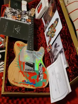 FENDER JIMMY PAGE DRAGON TELECASTER W/FENDER TWEED CASE JIMMY PAGE GUITAR SHRINE