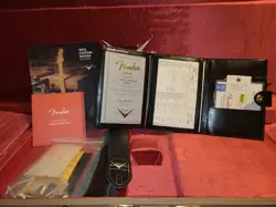 USA Fender Custom Shop  1960 Stratocaster NOS Shell Pink with OHSC and paperwork