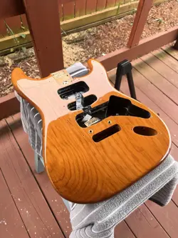FENDER AMERICAN PROFESSIONAL II ROASTED PINE STRATOCASTER  BODY