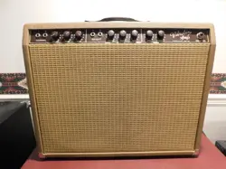 1962 FENDER VIBROLUX 6G11A TUBE AMPLIFIER 30 WATT 1X12 BROWN TOLEX RESTO-MOD !