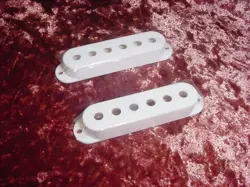 NEW 48/50/52 WHITE SINGLE COIL PICKUP COVER FOR STRATOCASTER FENDER STRAT GUITAR