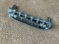 1964 1965 1966 1967 SET FENDER MUSTANG GUITAR BRIDGE SADDLES SADDLEPIECE