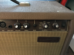 Fender Acoustasonic Junior DSP PR 569 Amp